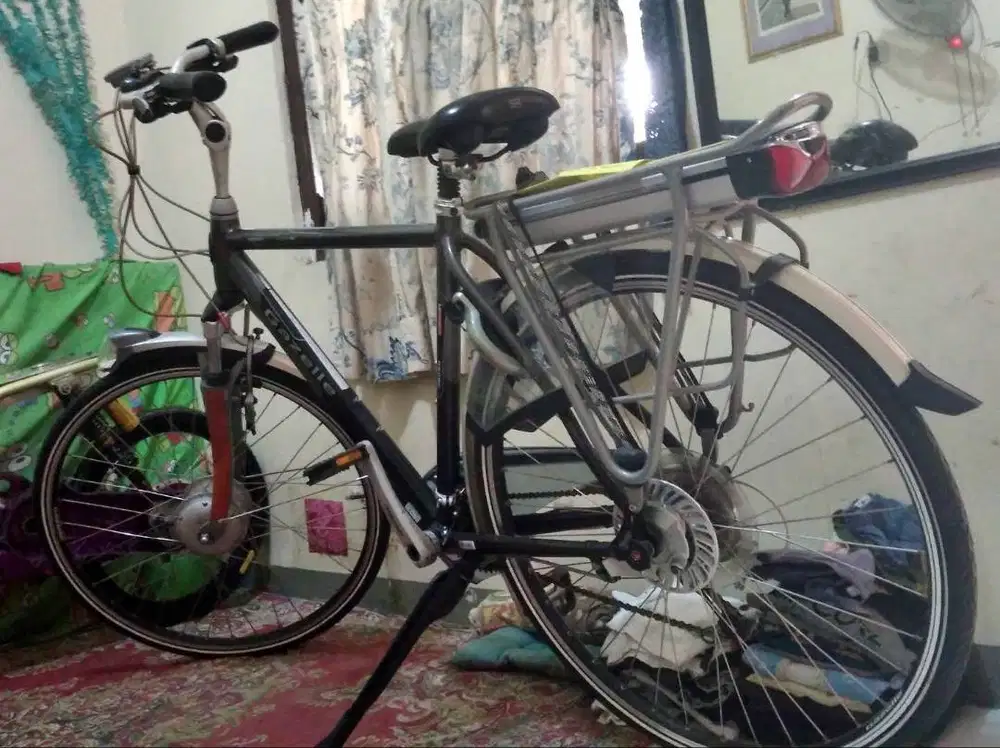 Jual sepeda gazelle medeo asli. Rawatan