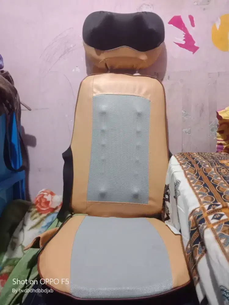 Kursi pijat elektrik portable