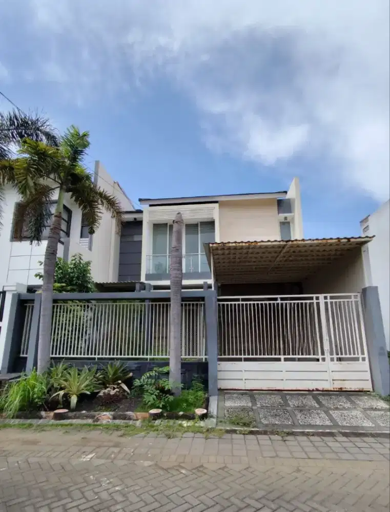 Pantai Mentari‼️Jual Rumah dekat pakuwon city,Raya kenjeran