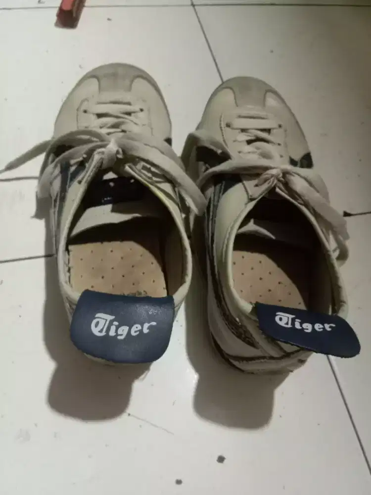 jual sepatu eiger bekas
