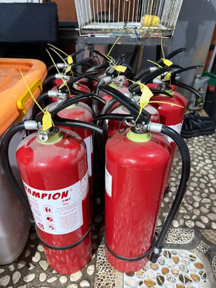 Alat Pemadam Kebakaran 5 Kg
