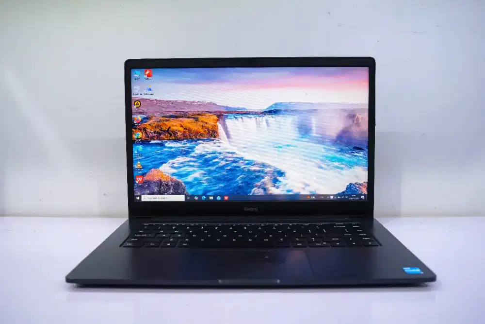 REDMIBOOK 15.CORE i3-1115G4 GEN 11.RAM8GB.SSD256GB.15inch FHD