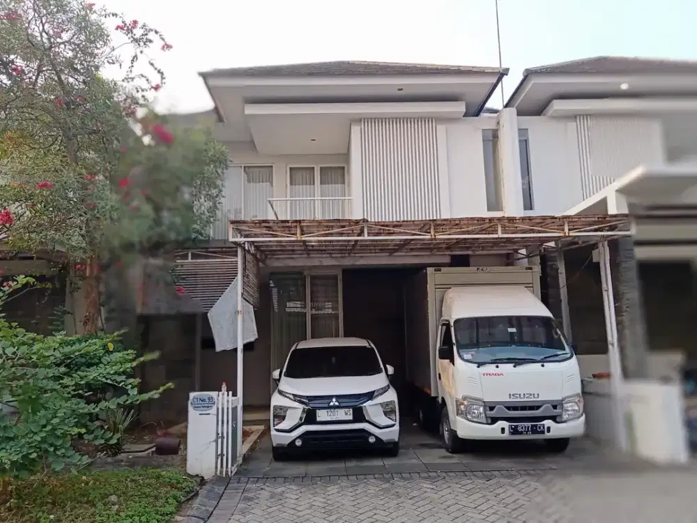 Rumah Royal Residence Surabaya, nyaman, bebas banjir