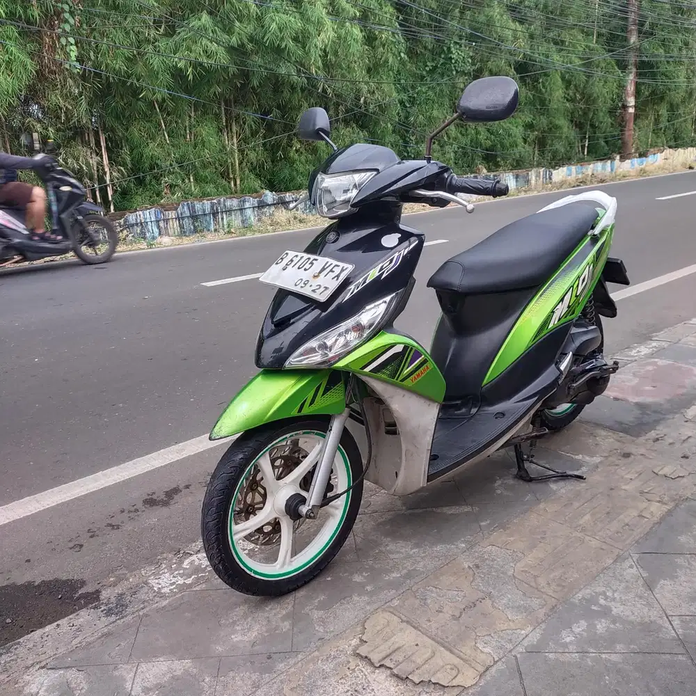 Yamaha Mio J 110 2013 Hijau mesin Cakep Bagus Lengkap