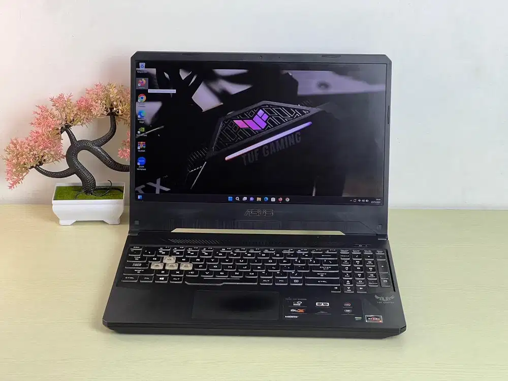 Asus TUF FX505DT R5-3550H RAM 16 SSD 512 GTX 1650 Mulus No Minus
