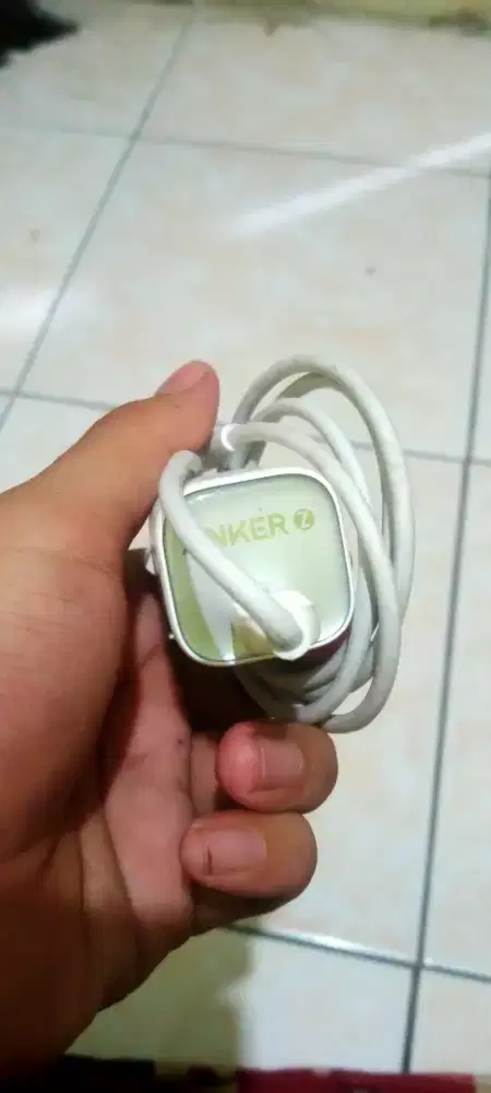 Cas anker original khusus iphone harga baru 400 an