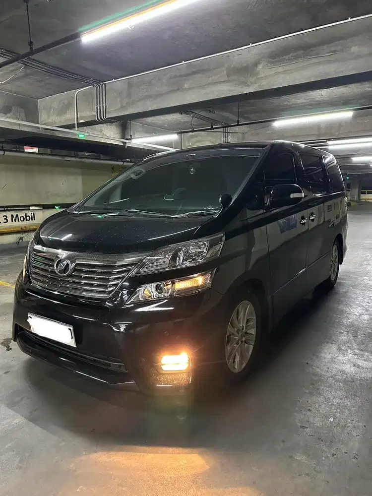 Toyota Vellfire Z LOW KM FULL ORI