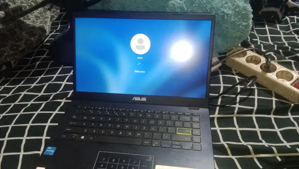 laptop asus intel