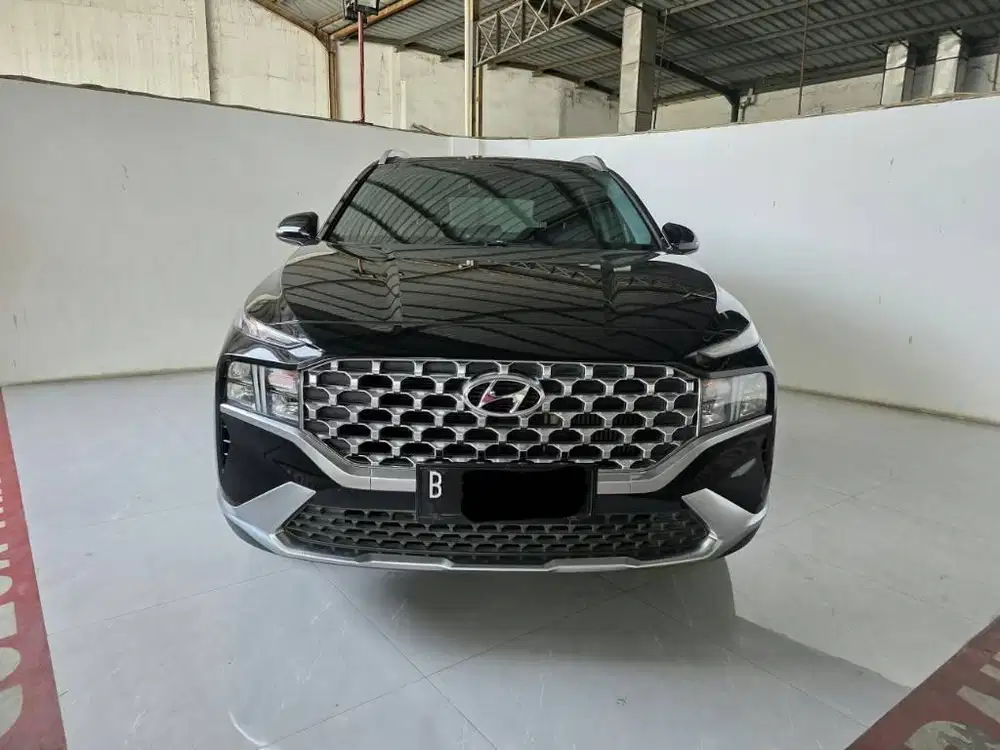 Hyundai Santa Fe Prime 2.2 AT ( Matic ) 2021 / 2022 Hitam km 63rban