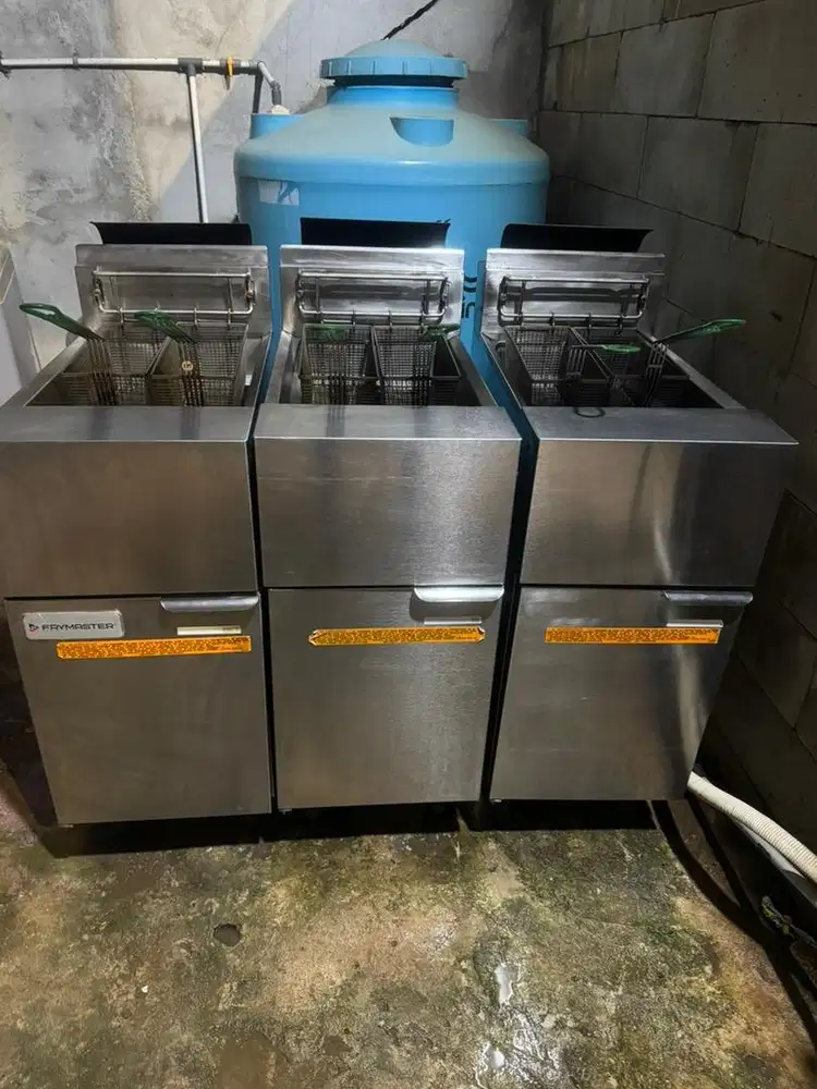 Jual cpat Deep fryer Frymaster kondisi baik