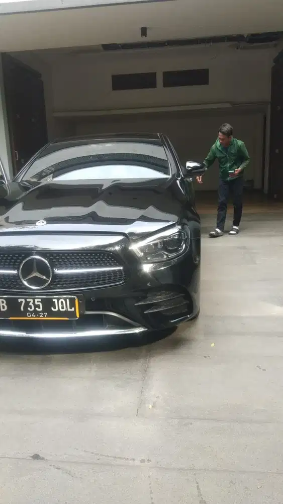 Mercedes-Benz E300 2022 Bensin
