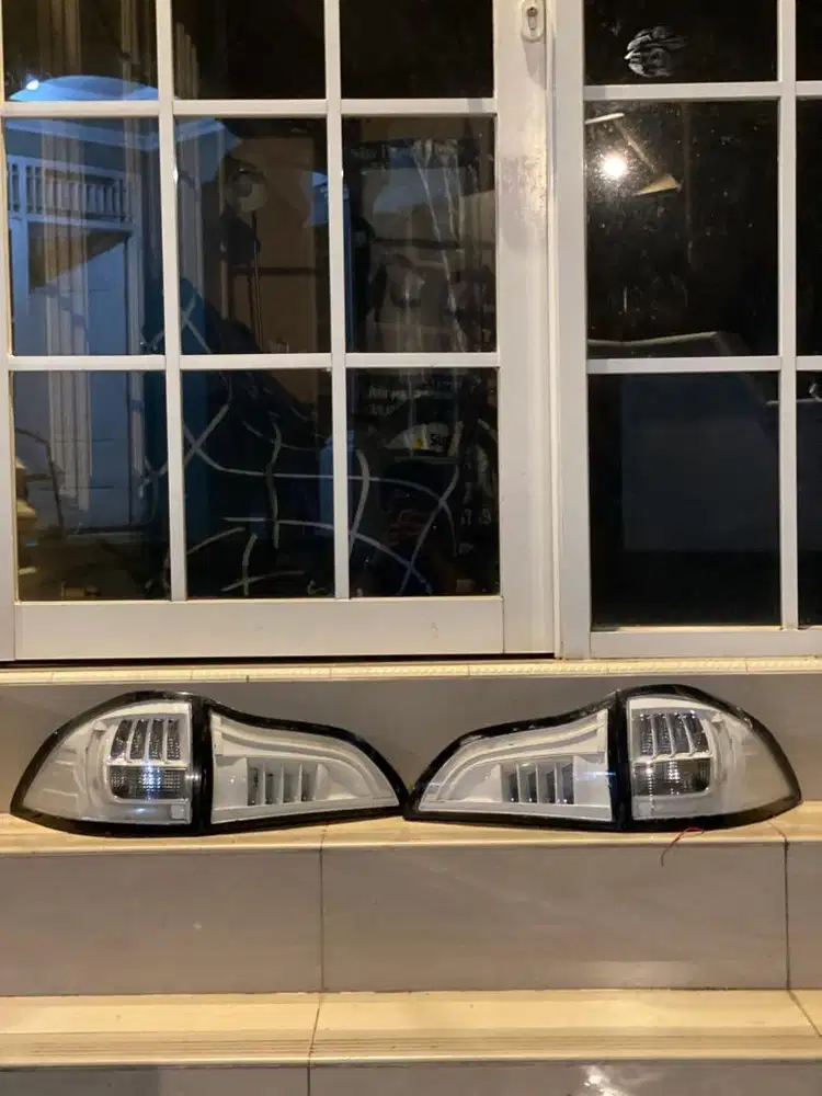 Stoplamp Pajero Old Albino