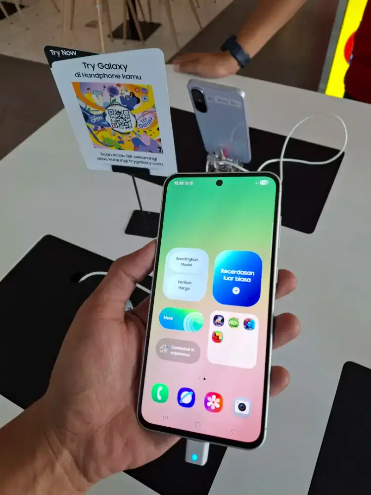 SAMSUNG A56 DISKON 800K BUNDLE CHARGER ORIGINAL/TWS BUDS CORE