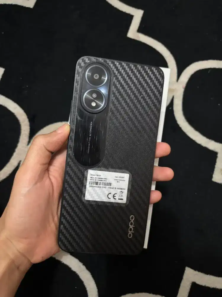 Oppo A18 4+4/128gb Fullset