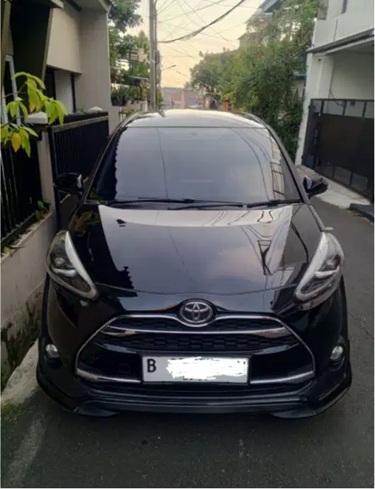 Jual BU - Toyota Sienta Q 1.5AT Dual VVTI