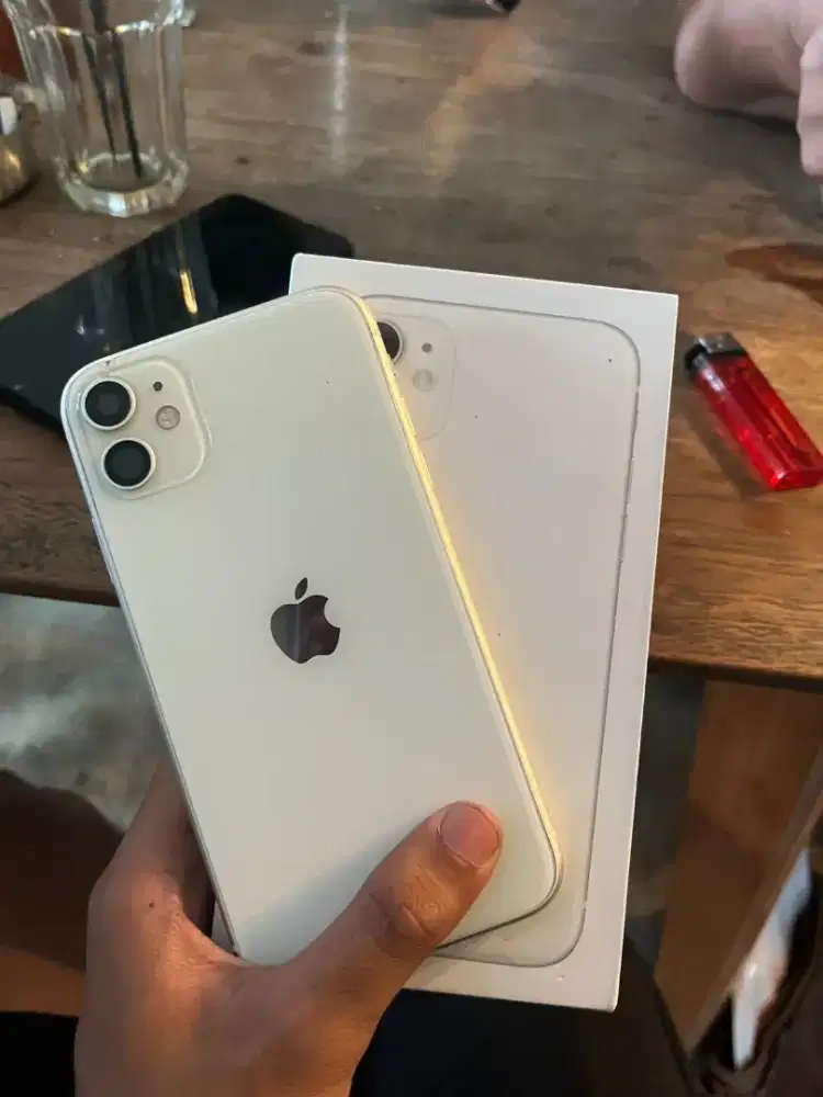 iPhone 11 128gb inter