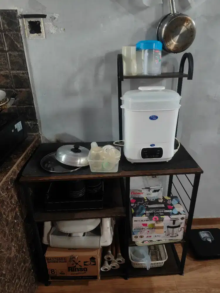 Rak serbaguna untuk rumah tangga