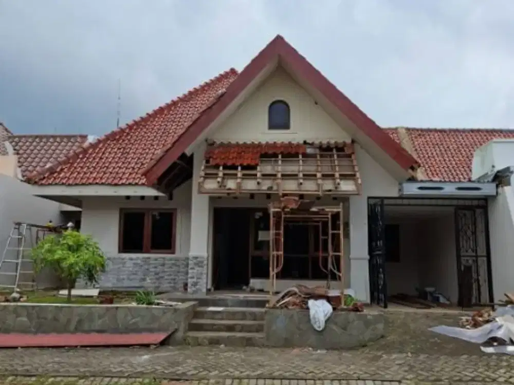 Dijual Rumah di perum Taman Setiabudi Banyumanik Semarang