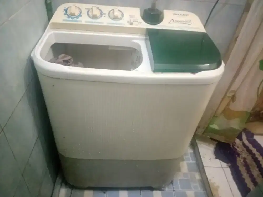 Mesin cuci 7kg merk Aquarius