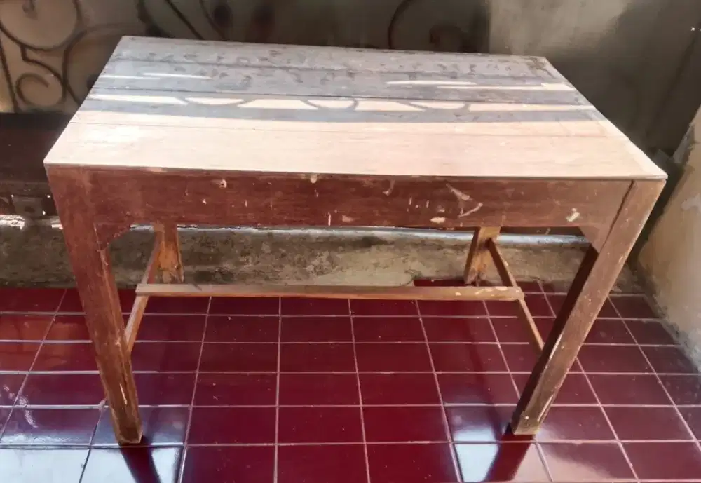 Dijual Meja Makan kayu