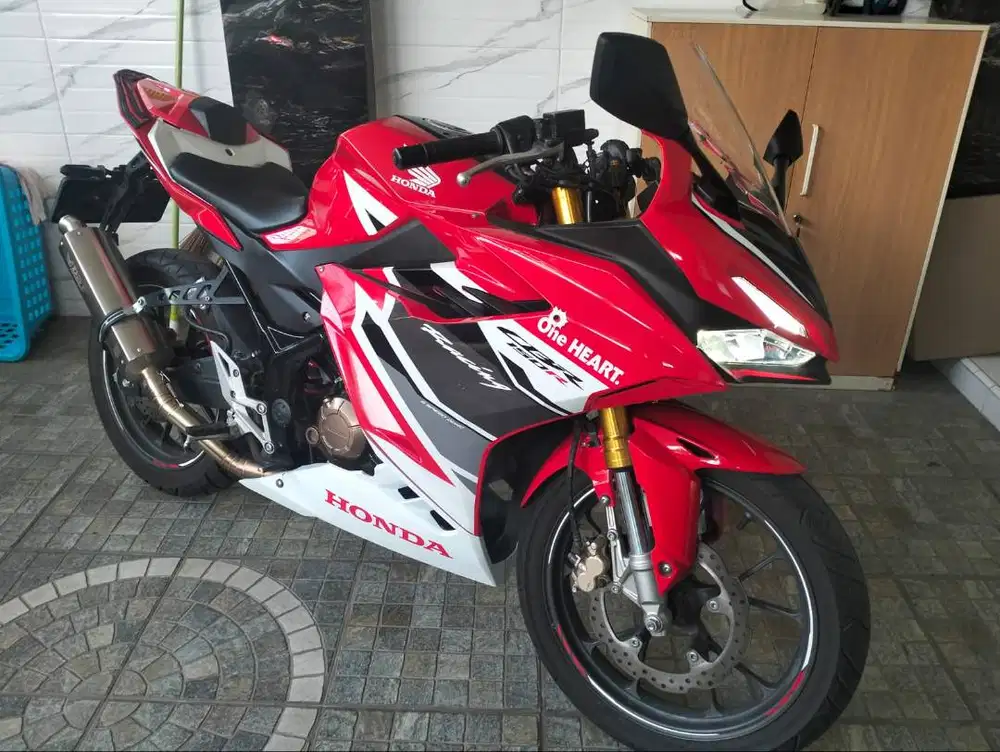 MURAH!! HONDA CBR 150R RACING RED 2024