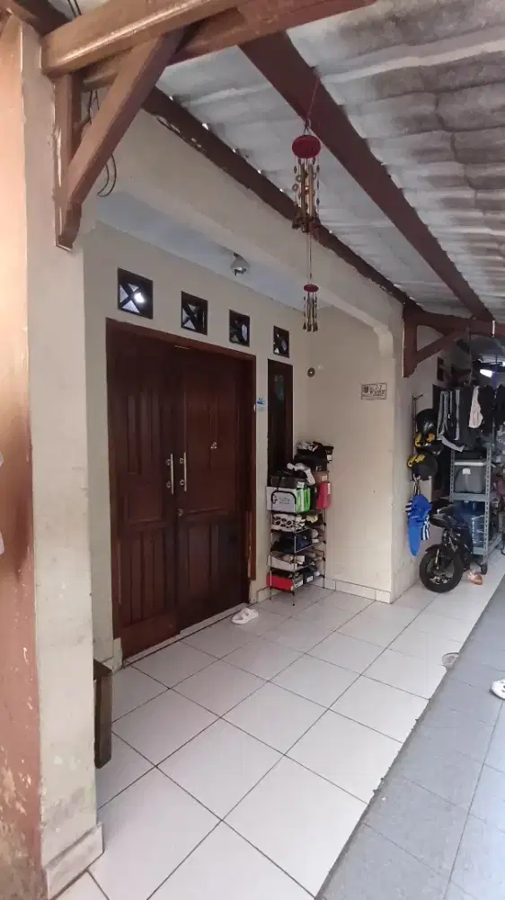 Di Sewakan Rumah Kontrakan Cinere