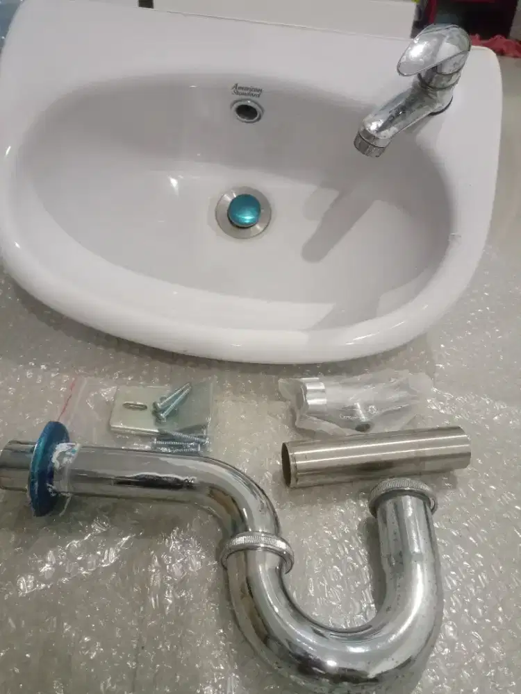 Wastafel American standard studio 45 set lengkap