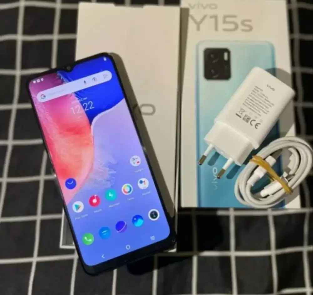 Vivo Y15s ram 3/64 nominus
