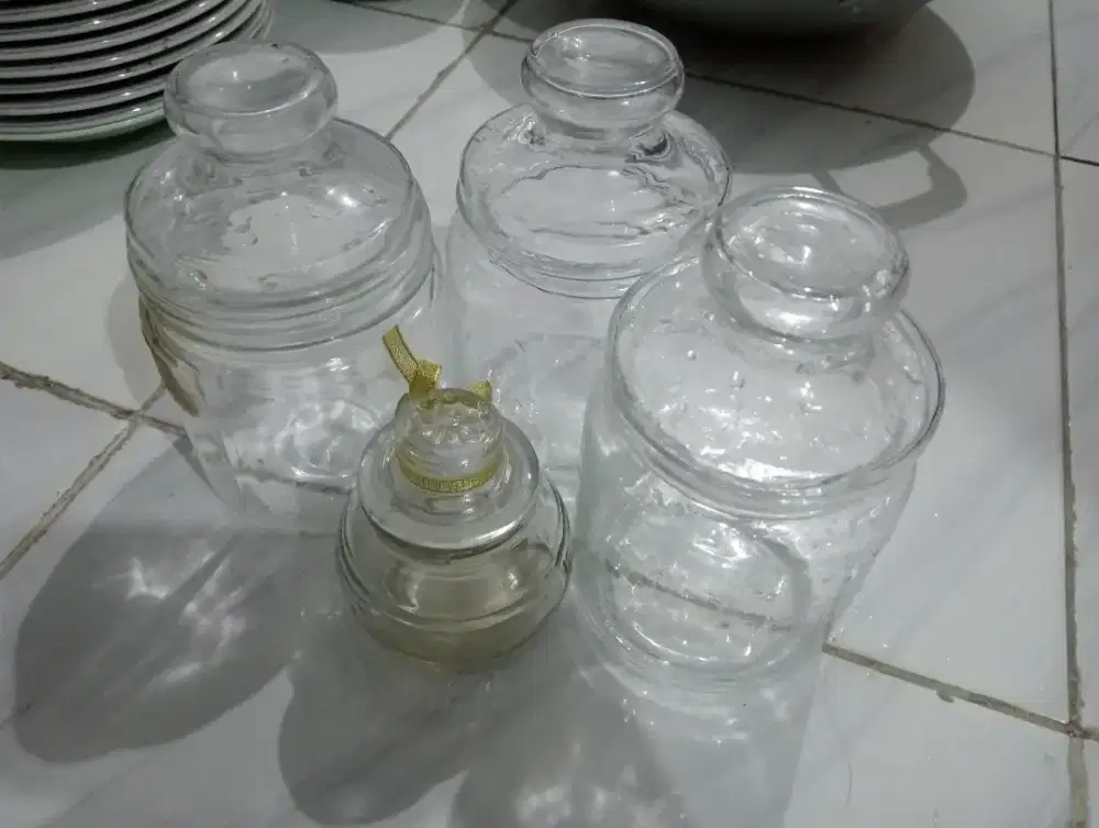 Stoples Kaca Tebal dengan Tutup 4 Ukuran