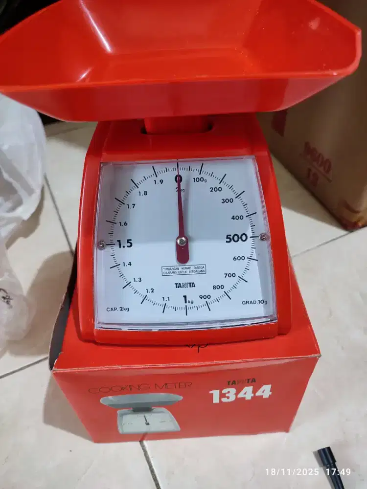 timbangan tanita 2kg seperti baru