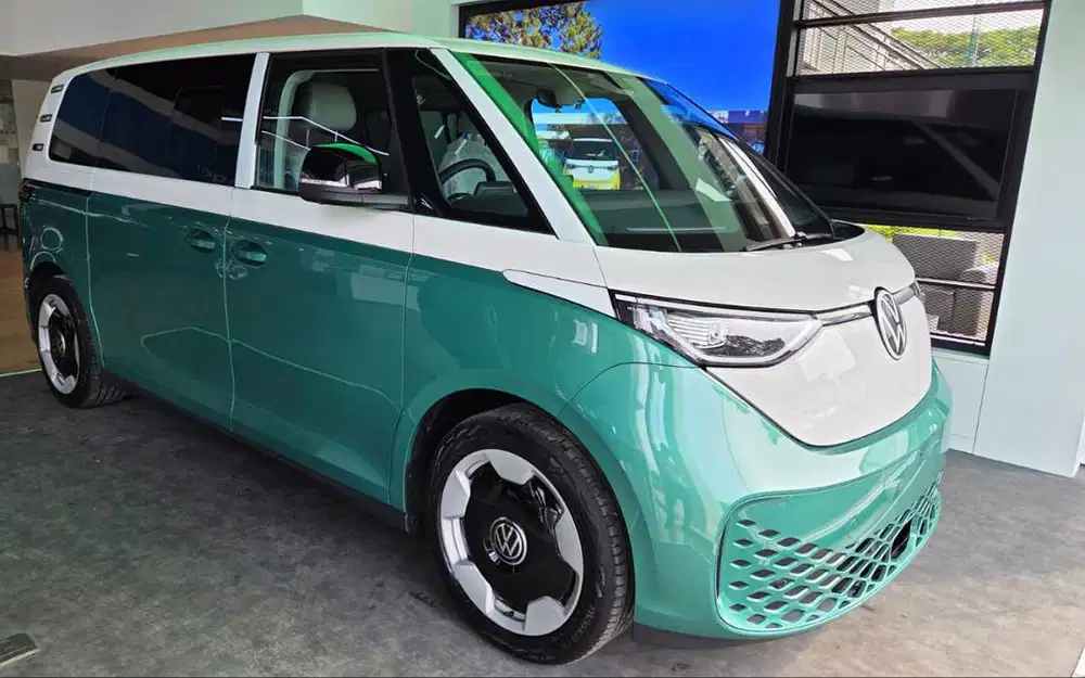 2025 VW ID Buzz Long Listrik Battery 91 Kwh Torsi 560 N.m Range 573 Km