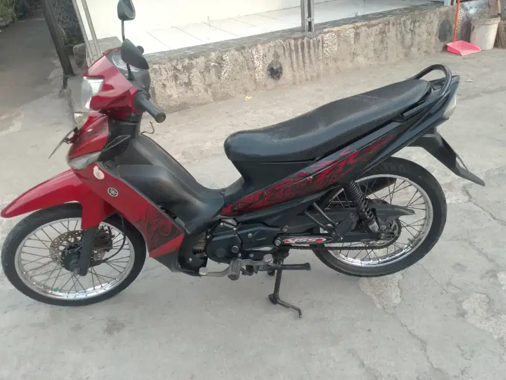 Jual motor sexen Vega ZR THN 2010