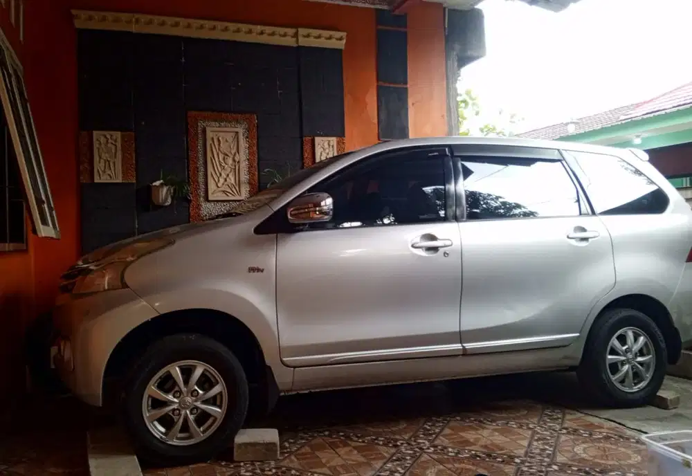 Toyota Avanza 2013 Bensin