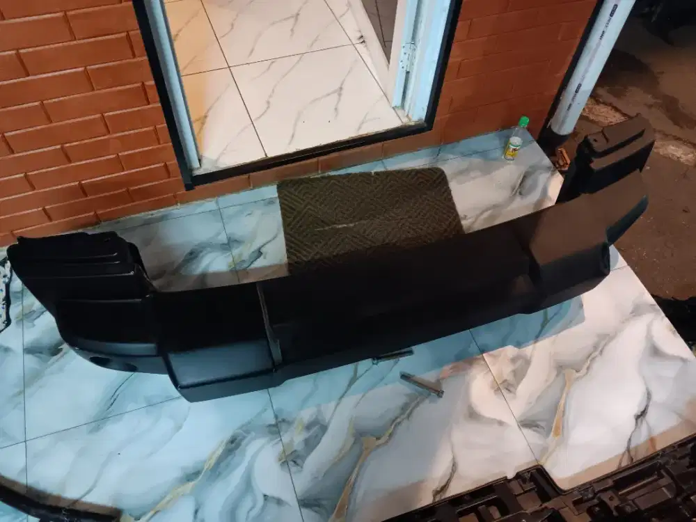 Bemper Belakang jeep wrangler
