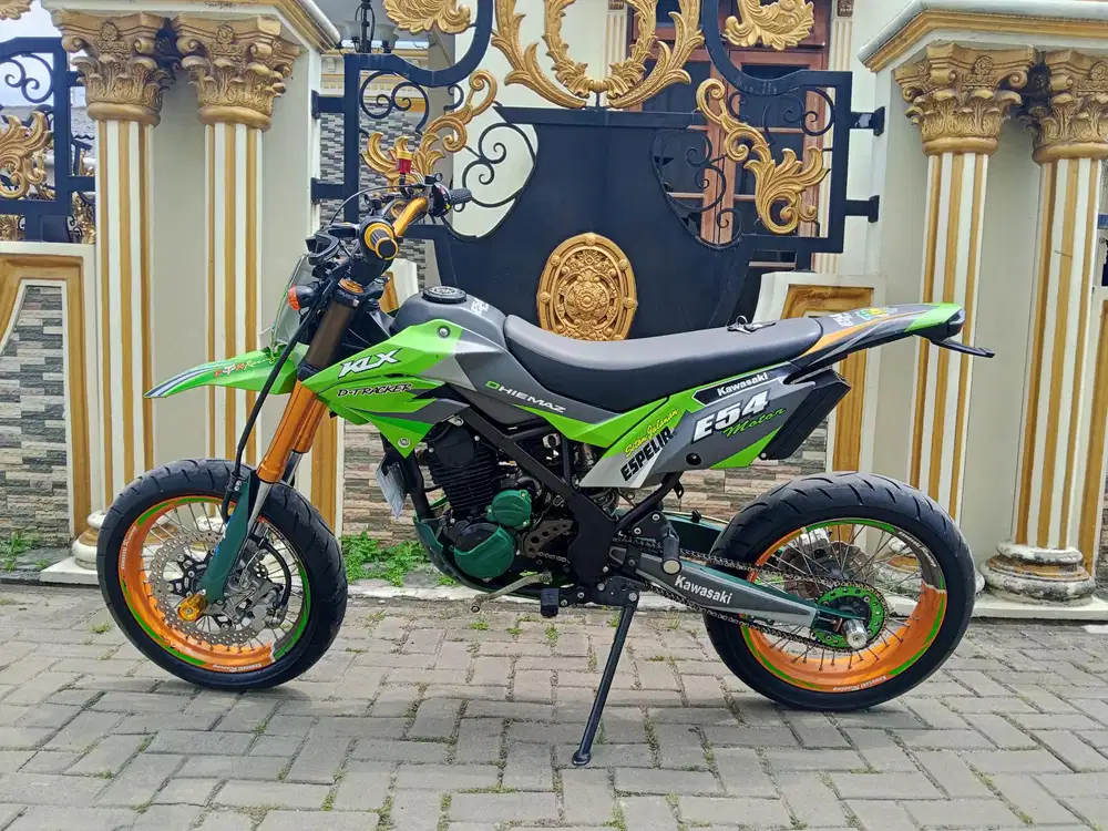 Kawasaki KLX BF 150L 2020 seperti baru KM rendah