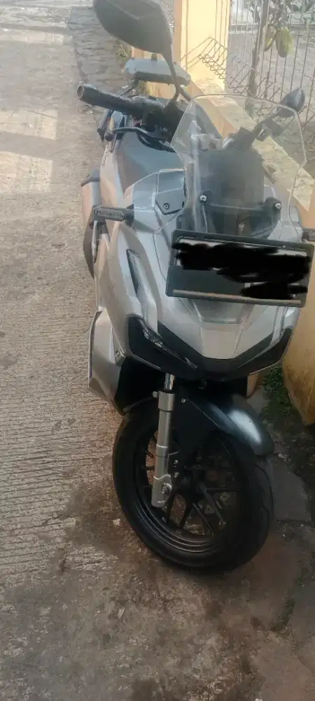 Honda adv 2019 km 30rb