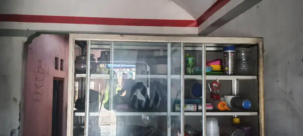 Di jual Rumah plus bonus rumah toko