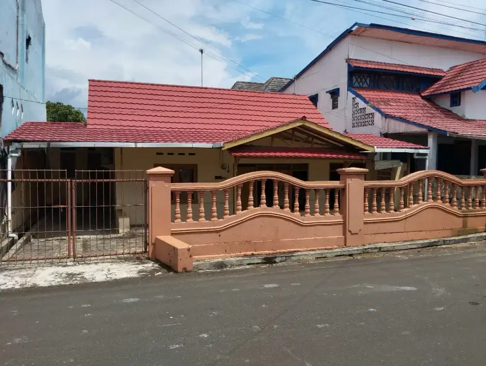Dijual Rumah Strategis jantung kota