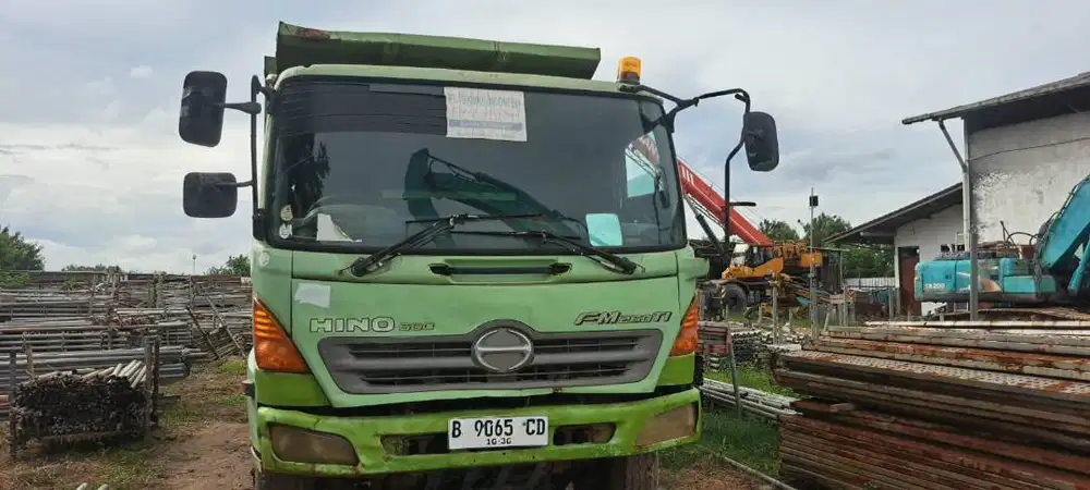 Dijual dump truck tronton HINO FM260TI