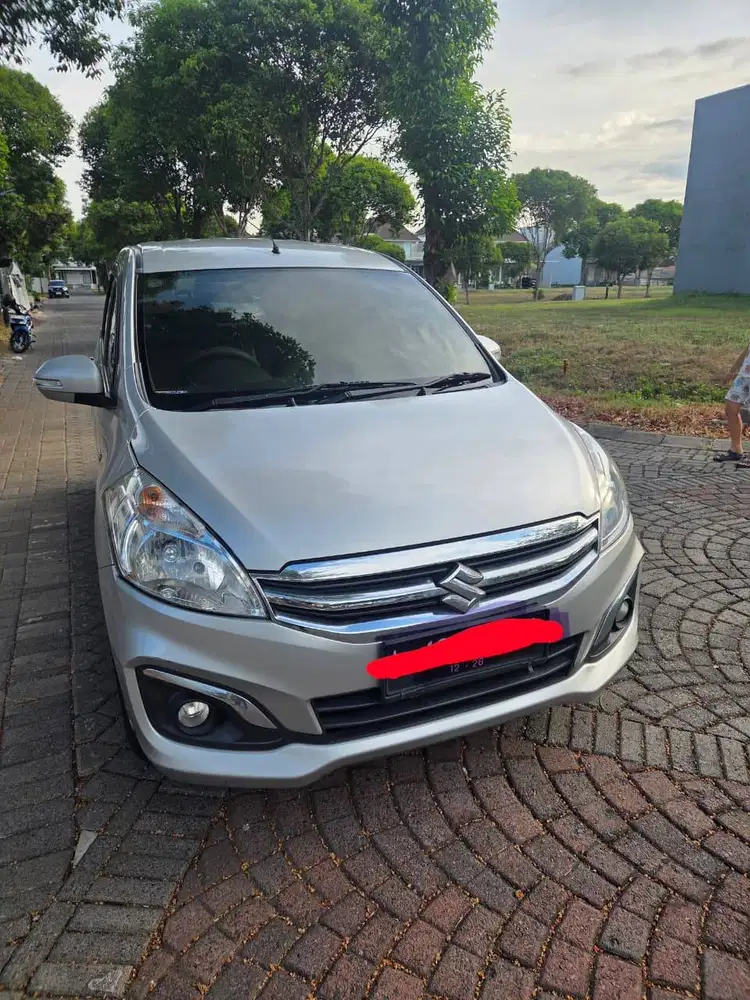 Jual suzuki ertiga GX MT 2016 pemakaian pribadi tangan pertama