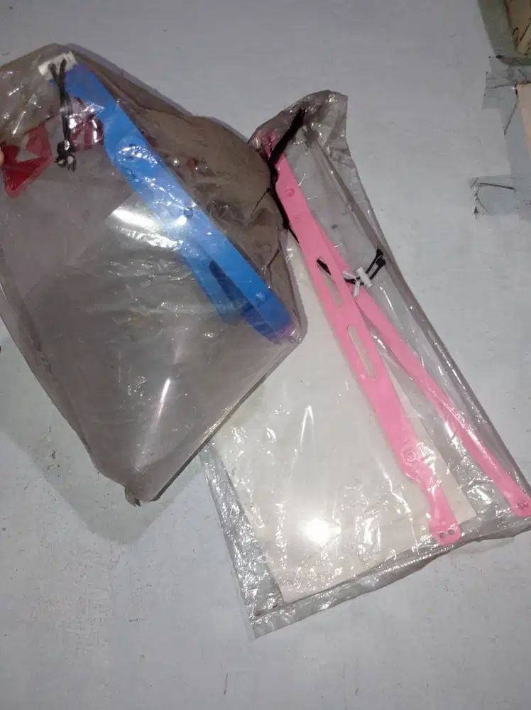 3 FACE SHIELD PERLINDUNGAN WAJAH