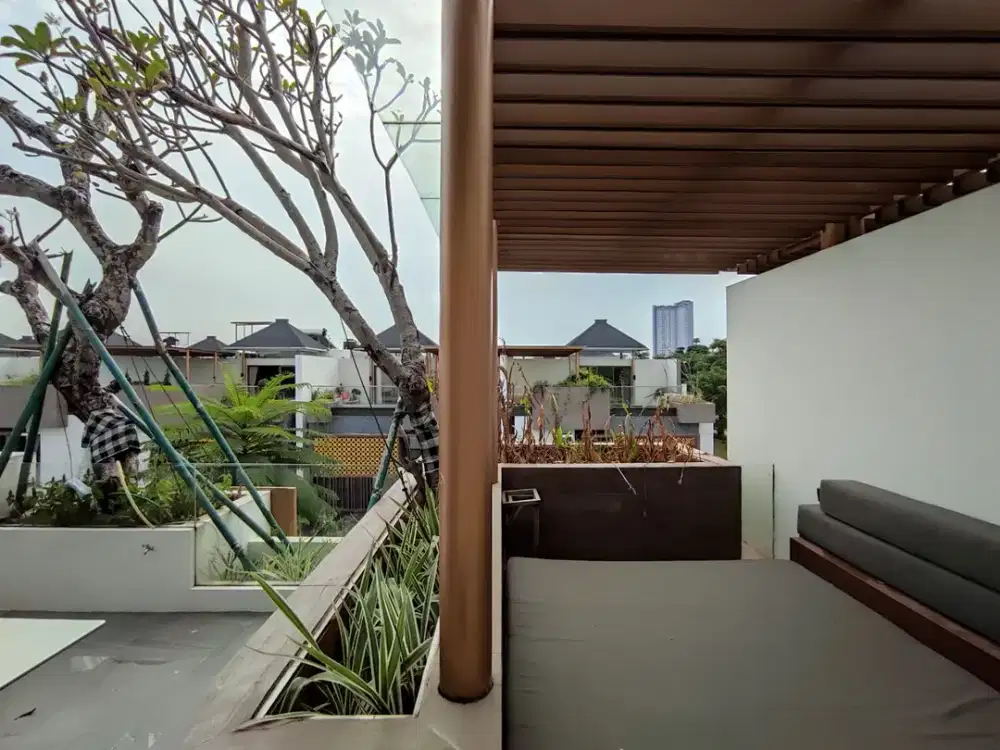 Brand NEW!! Rumah 3 Lantai Puri 11 Heritage Luas 88m2