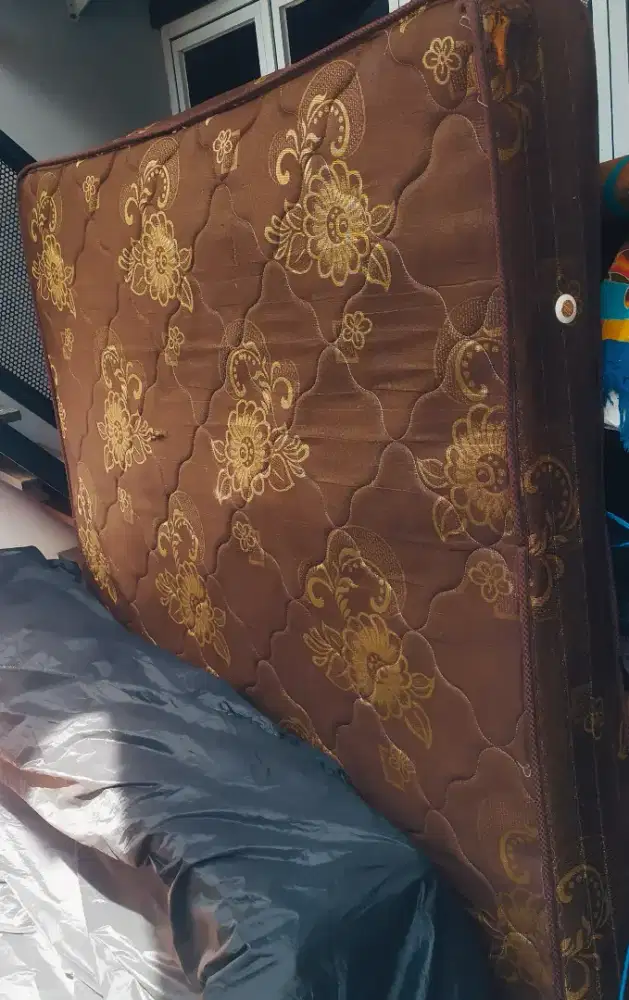 Jual kasur springbed uk 180x200 murmer aja