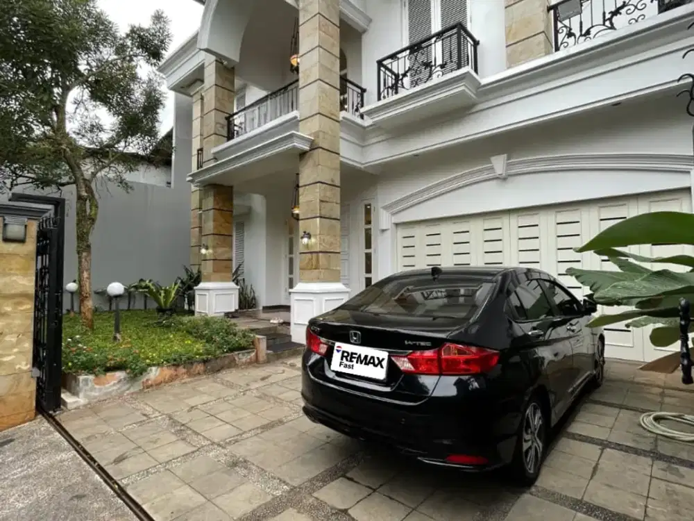 Dijual Rumah Minimalis Modern Semi Furnished di Lokasi Lebak Bulus, Jaksel.