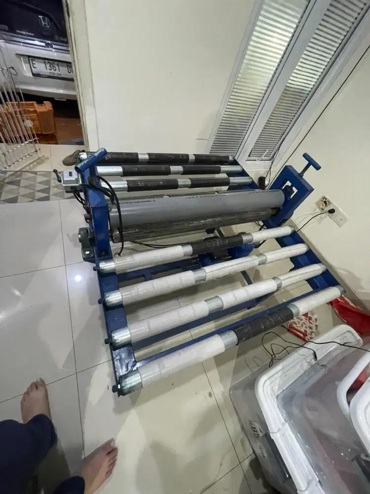 Mesin pond potong kardus ukuran 100x100