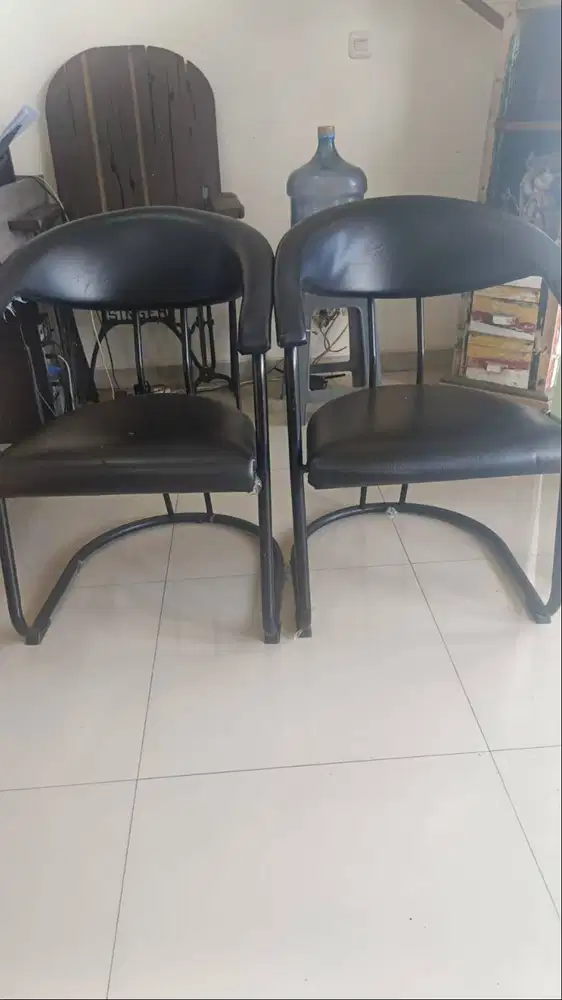 DIJUAL KURSI KANTOR BESI MURAH