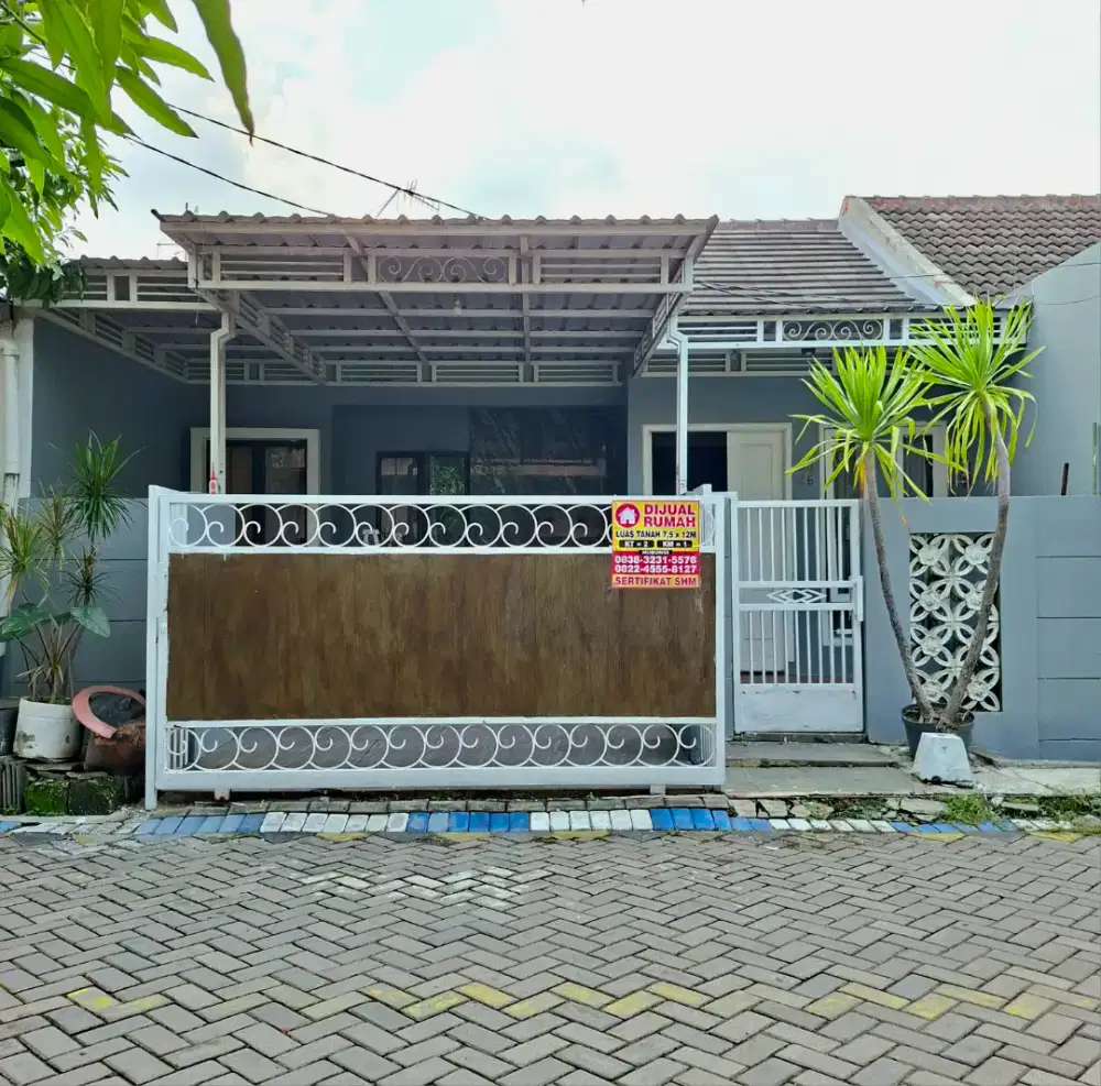 Dijual Rumah Strategis Tengah Kota Pondok Sidokare Asri