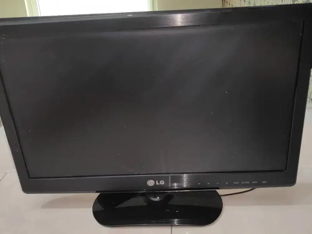 LG monitor televisi LCD LED 22LS3300