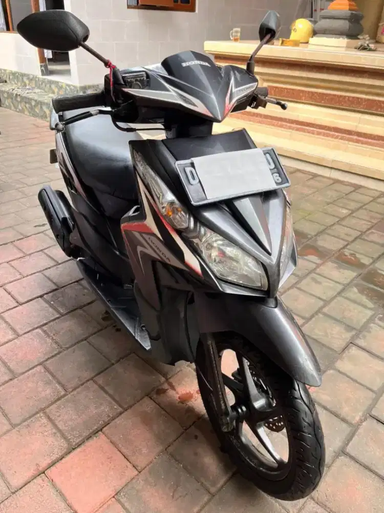 Dijual Honda Vario 2011