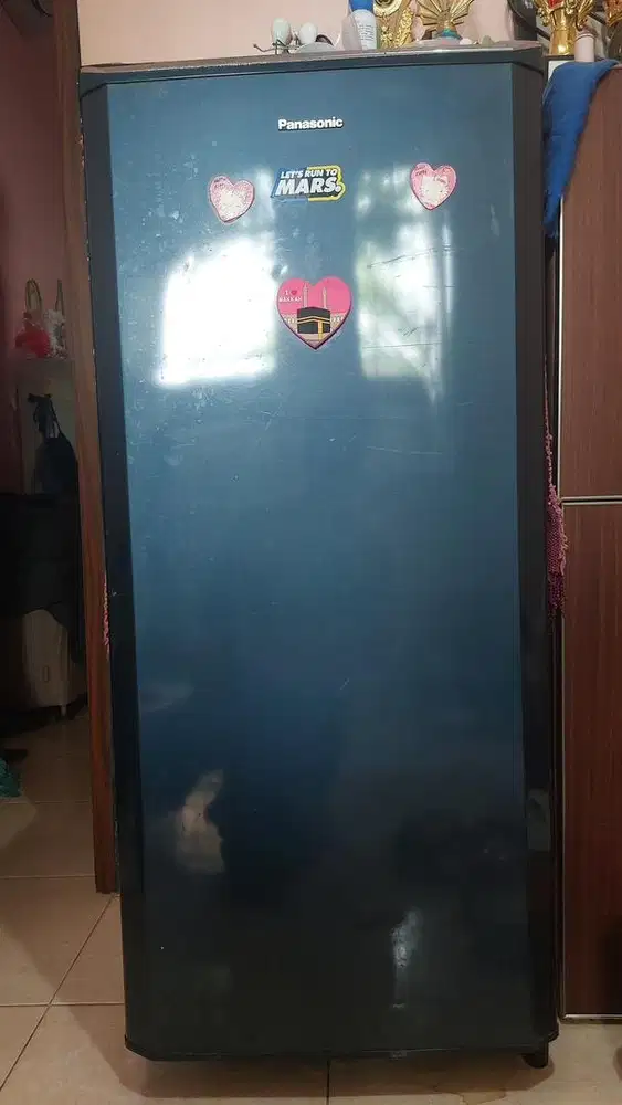 Dijual Kulkas & Mesin Cuci